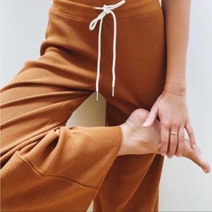 MATE the label XS thermal pants in Amber